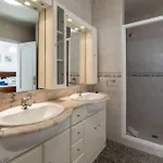 ヴィラ Villa Amapola With Privet Heated Pool ネルハ