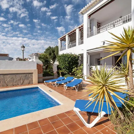 Villa Amapola With Privet Heated Pool Nerja